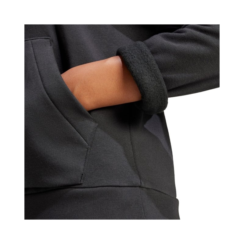 COT.FLEECE       BLACK/WHITE