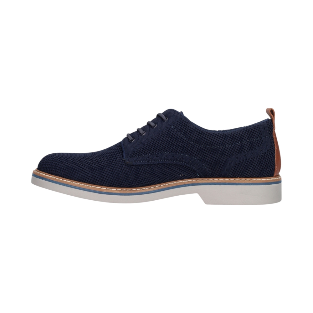 Scarpa stringata 