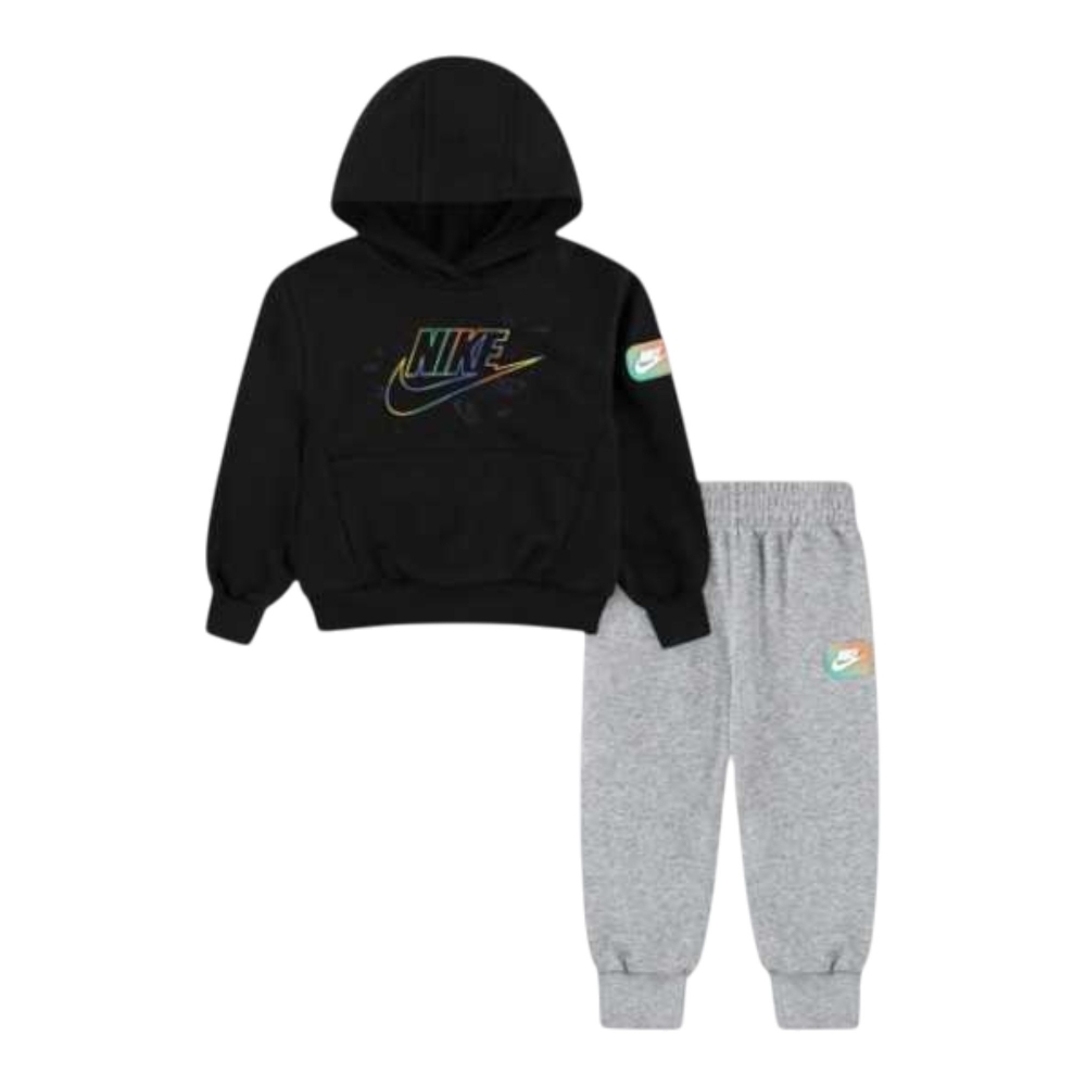  Tuta Nike Revealed 
